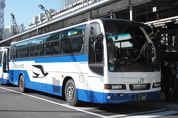 http://hokuten.sakura.ne.jp/blog/images/bus/JRE_H658-00425_D1.jpg