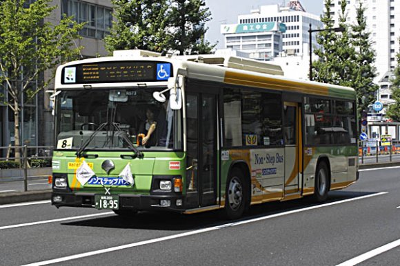 E-R573号車