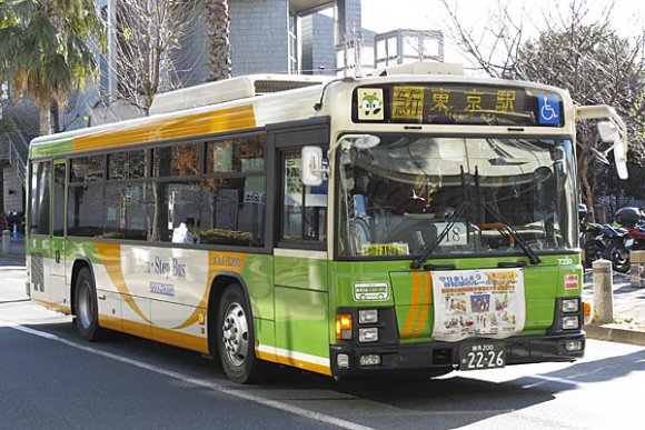 18号車F-T230