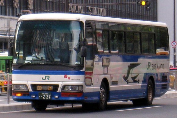 H651-01406号車