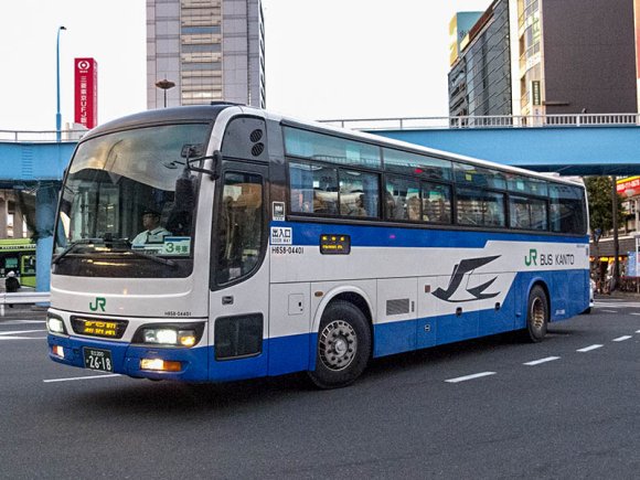 H658-04401号車