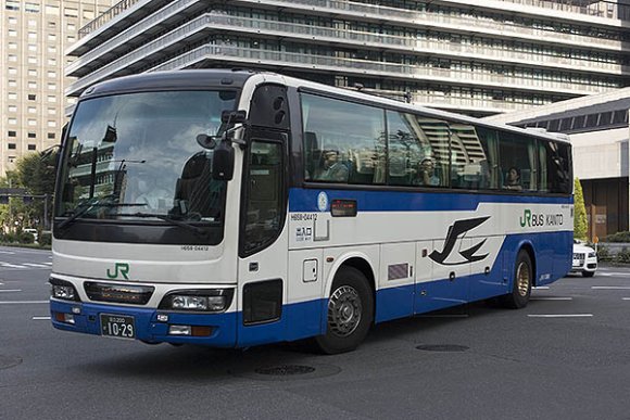 H658-04412号車