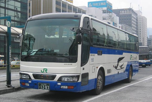 H658-05405号車