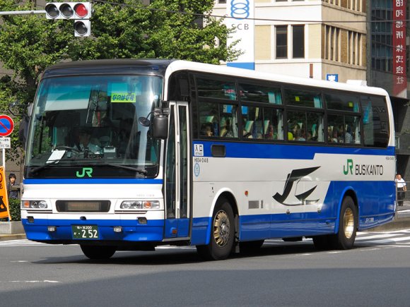 H654-01418号車