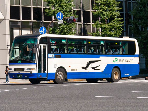 H654-04405号車