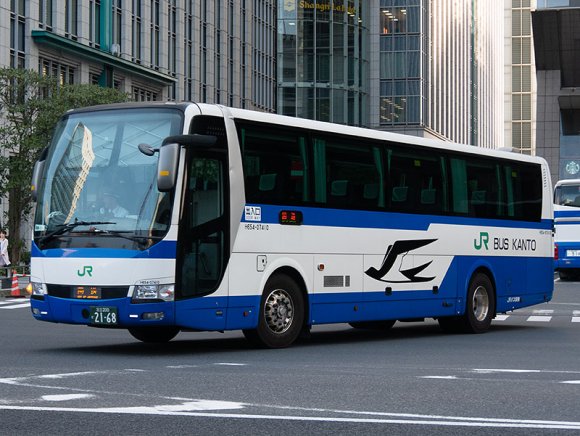 H654-07410号車