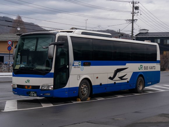 H654-08401号車