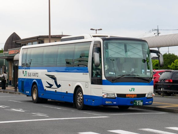 H654-08403号車