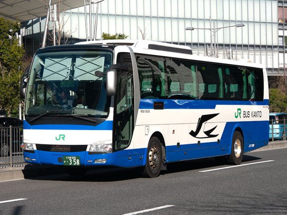 H654-08409号車