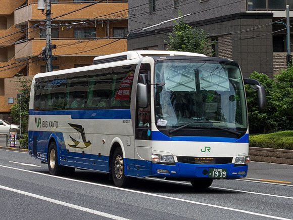 H654-08417号車