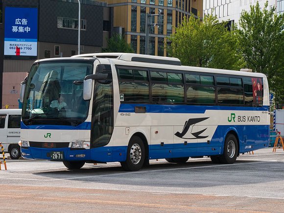 H654-08422号車