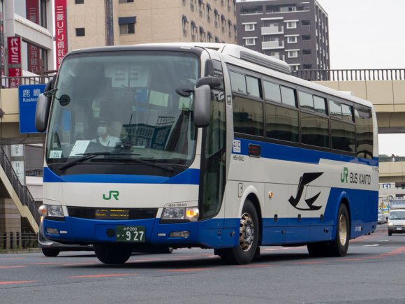 H654-08423号車