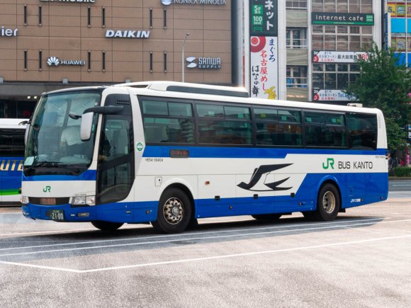 H654-09404号車