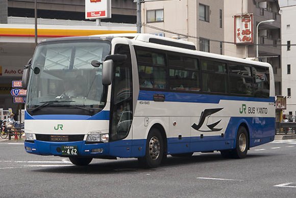 H654-09405号車