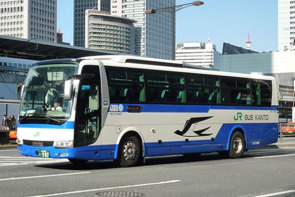 H654-09407号車