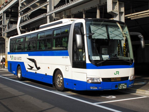 H654-09408号車