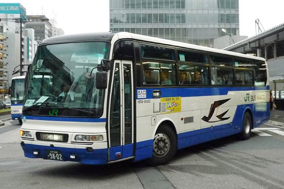 H654-98402号車