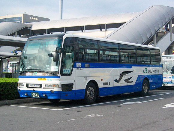 H654-98417号車