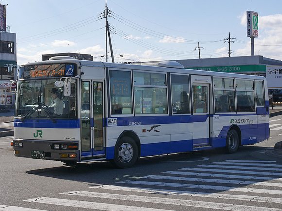 L534-03508号車