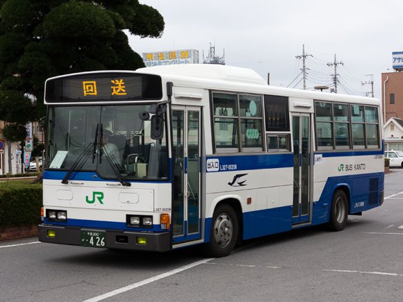 L327-00206号車