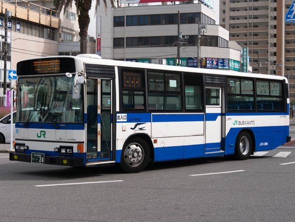 L537-99502号車