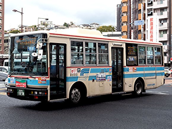 888号車　佐世保22か1094