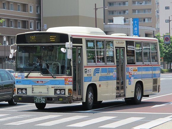 898号車／佐世保22か1132