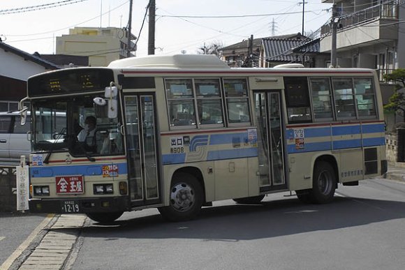 908号車 佐世保22か1219