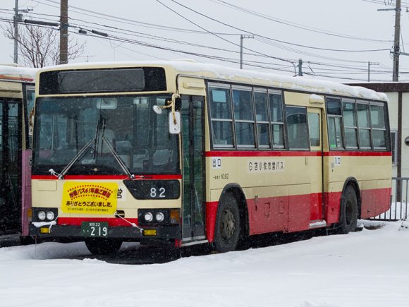 82号車 室蘭22う219