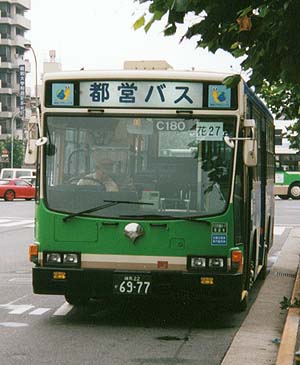 E-C180　豊洲駅にて