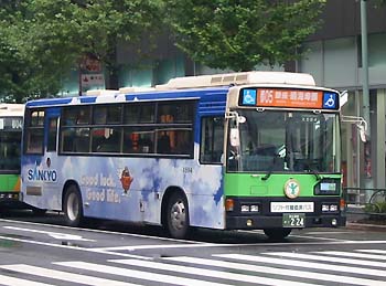 S-X594　有楽町駅にて