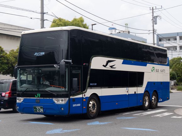 D670-24502号車