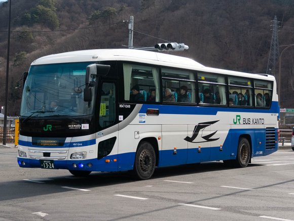 H647-12418号車