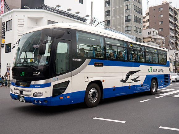 H647-12419号車