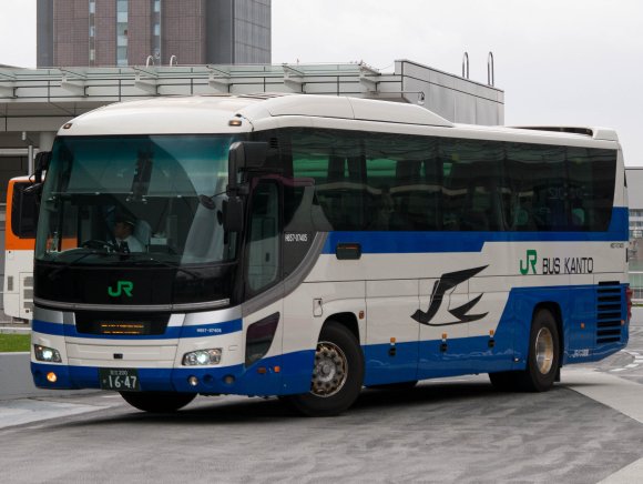 H657-07405号車