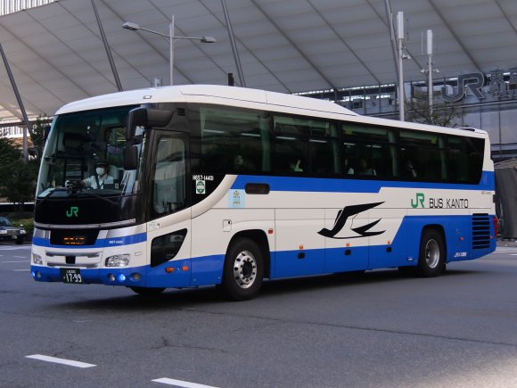 H657-14401号車