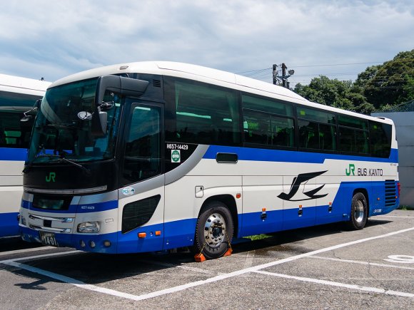 H657-14429号車