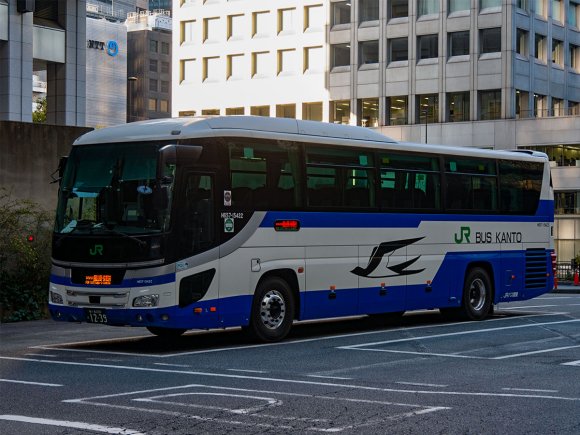 H657-15422号車