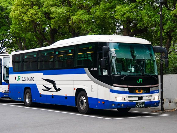 H657-16403号車