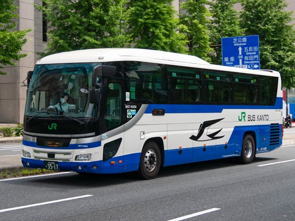 H657-16404号車