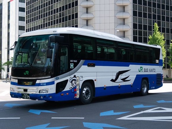 H657-16421号車