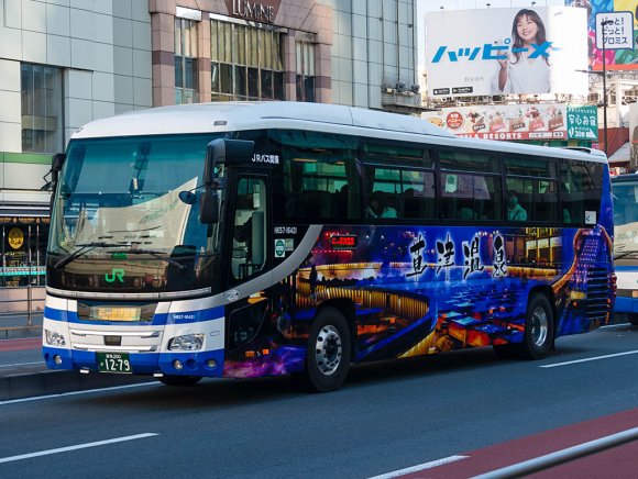 H657-16421号車