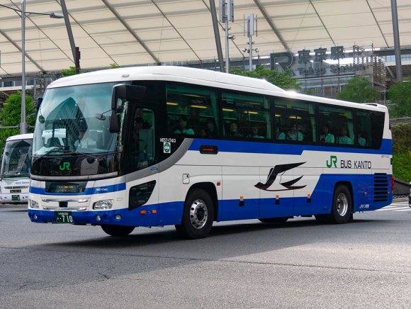 H657-17413号車
