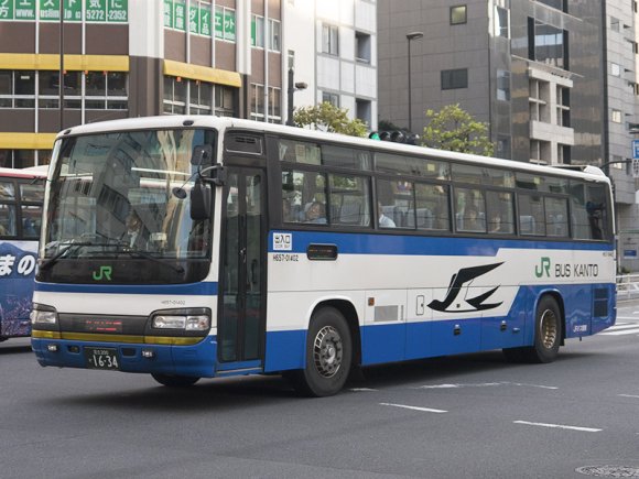 H657-01402号車