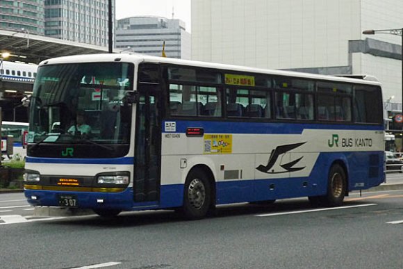 H657-03406号車