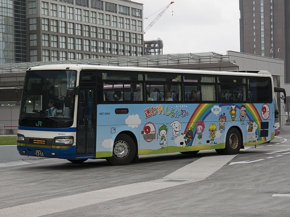 H657-04410号車