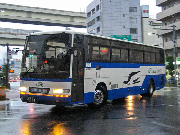 H657-96418号車