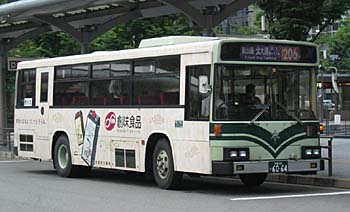 6064$B9f<V(B